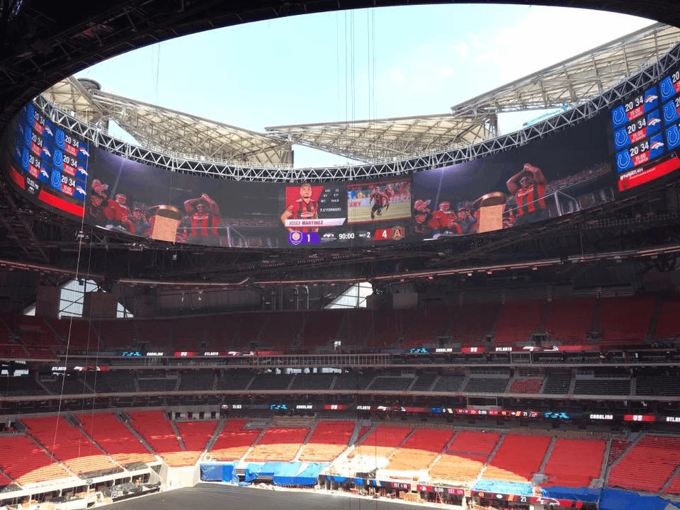 Center-Hung LED Scoreboard Center-Hung LED Scoreboard